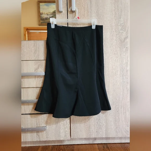 𝒫𝓁𝒶𝒾𝓃 𝓎ℯ𝓉 ℰ𝓁ℯℊ𝒶𝓃𝓉 ℬ𝓁𝒶𝒸𝓀 𝒲𝒶𝓋𝓎 𝒟𝓇ℯ𝓈𝓈 - Picture 2 of 3